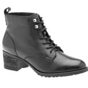 Gianna Tara M Charcoal Gray Leather Lace-up Ankle Boots w 2” Stacked Heel